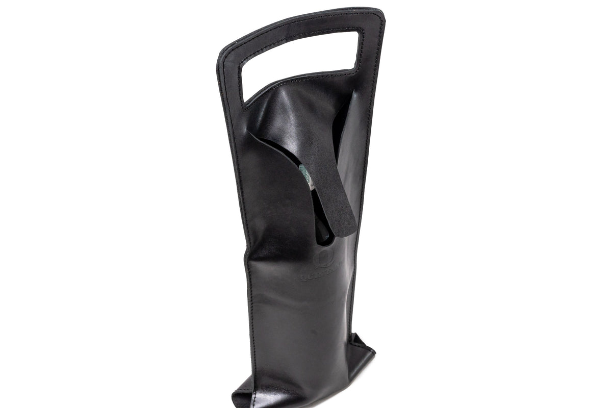 Quintana Leather Wine Bottle Carrier, black, closed style, close-up